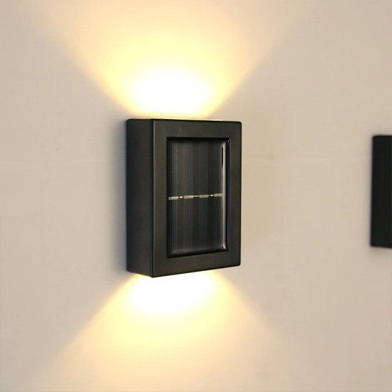 LAMPI PERETE ILUMINARE SUS/JOS