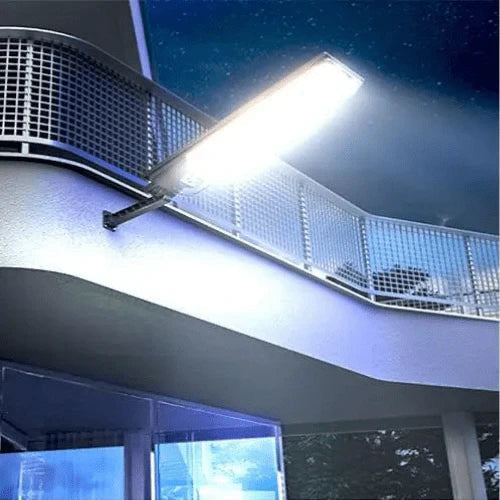 PACHET 1 + 1   Lampa solară stradală 3000W
